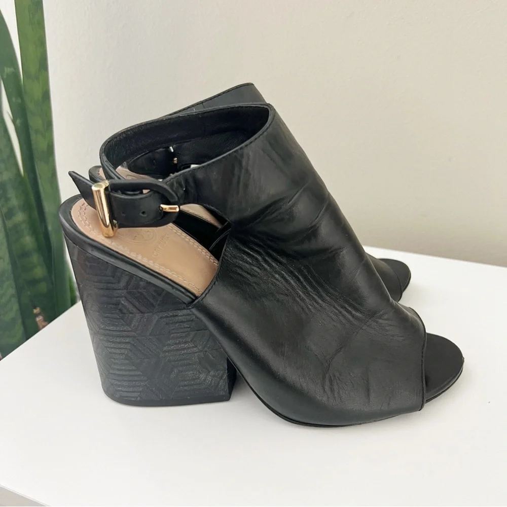 Tory Burch Grove Open Toe Leather Bootie Black Size 7